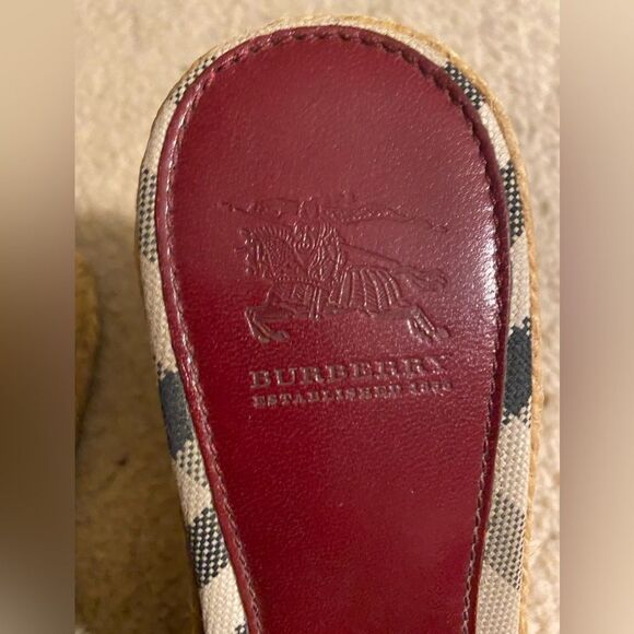 Auth Burberry EUC sandals leather straps & soles. Espadrille Wedge Made in Italy - Picture 6 of 10